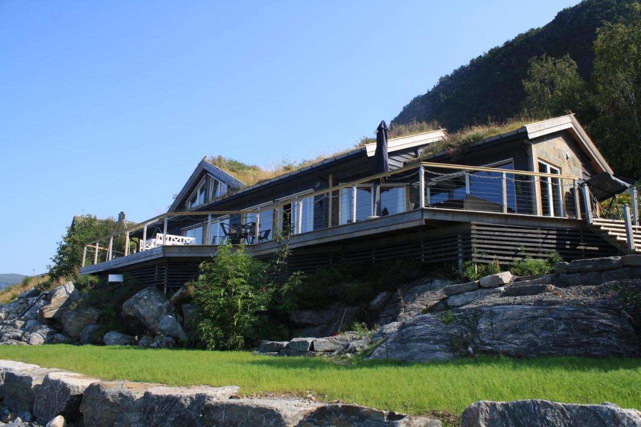 Smastranda Fjord Lodge Aheim المظهر الخارجي الصورة